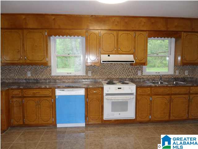 5385 Hollis Goodwin Road Dora, AL 35062 - Photo 7 of 18