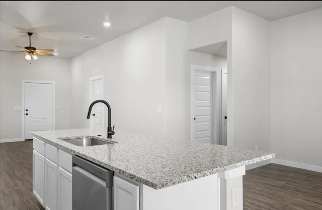 $1,799 | 2154 Kokomo Avenue, Lubbock, TX 79407