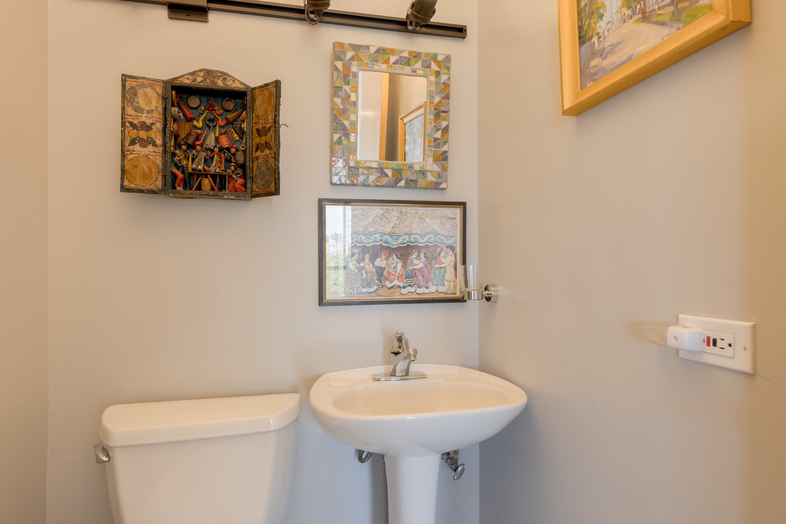 345 West Fullerton Parkway, Unit 1001 Chicago, IL 60614 - Photo 13 of 16 a bathroom with a sink and mirror with toilet