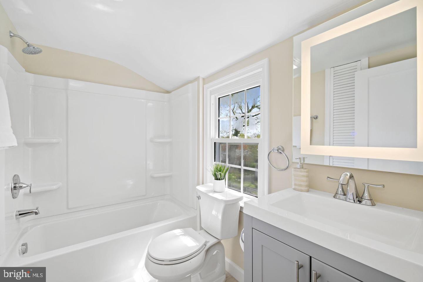 412 Whitestone Road Silver Spring, MD 20901 - Photo 33 of 48