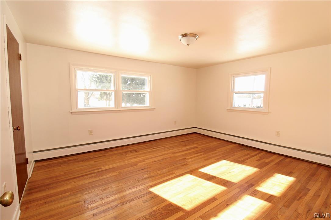 3708 Carter Road Bethlehem, PA 18020 - Photo 13 of 28 Gallery Image 13