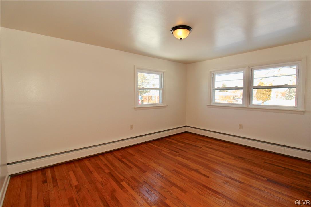 3708 Carter Road Bethlehem, PA 18020 - Photo 15 of 28 Gallery Image 15