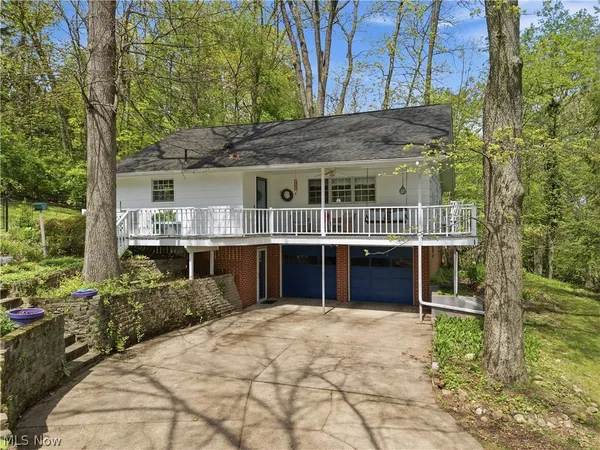 $190,000 | 1699 Ambler Avenue Southwest, North Canton, OH 44709