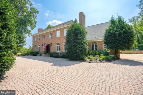 $2,999,900 | 933 Bellview Road, McLean, VA 22102