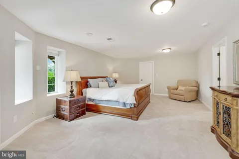 $2,899,900 | 933 Bellview Road, McLean, VA 22102