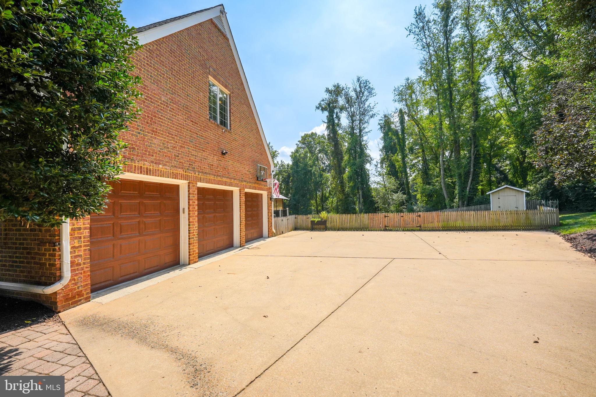 933 Bellview Road McLean, VA 22102 - Photo 68 of 69 3 car garage
