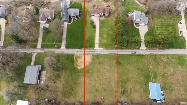 $565,000 | 12385 North Camelot Trail, Milford, IN 46542