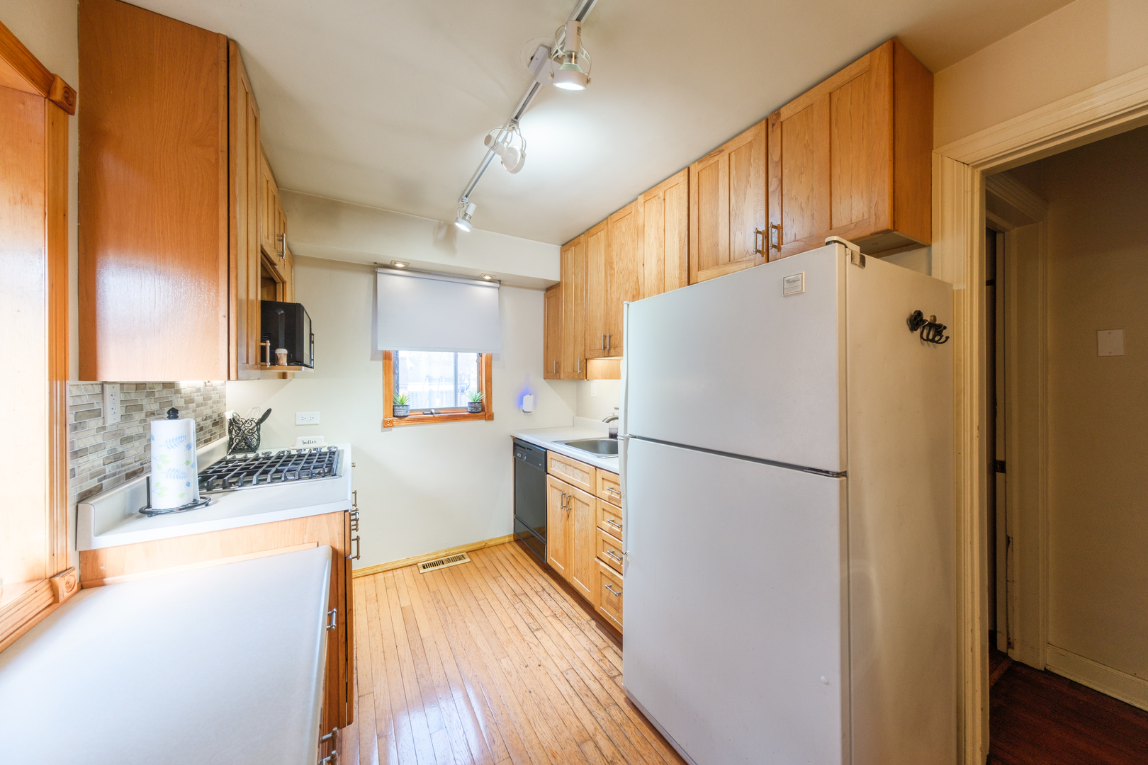 17702 Community Street Lansing, IL 60438 - Photo 13 of 30