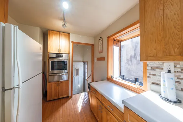 $179,900 | 17702 Community Street, Lansing, IL 60438