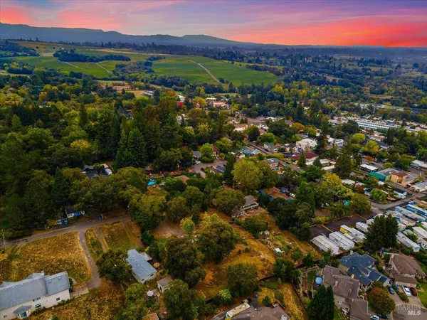 $799,950 | 6640 1st Street, Forestville, CA 95436