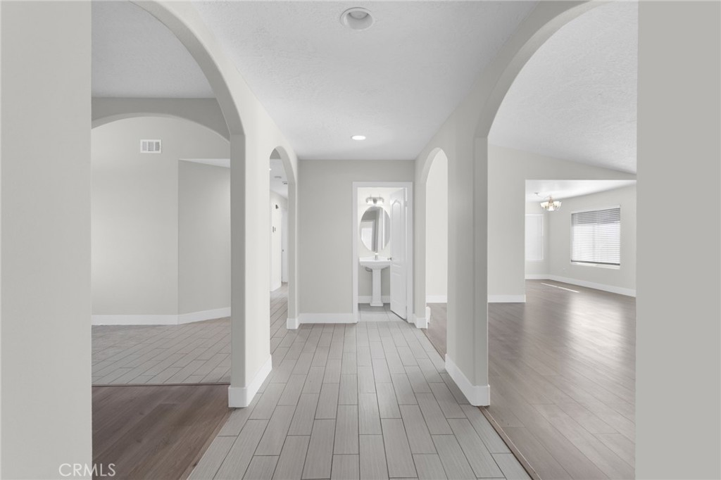17389 Central Road Apple Valley, CA 92307 - Photo 8 of 61 Gallery Image 8