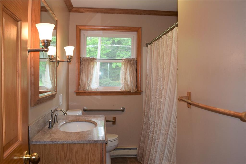 195 Miller Road Franklin, PA 16323 - Photo 12 of 17