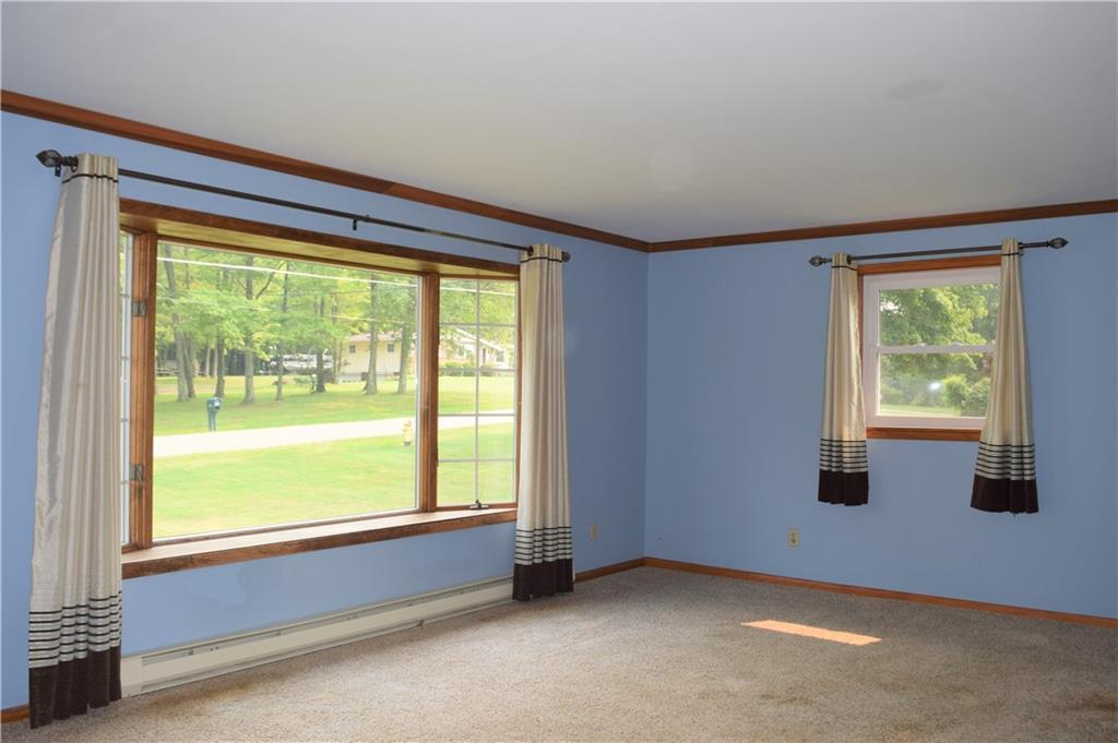195 Miller Road Franklin, PA 16323 - Photo 6 of 17