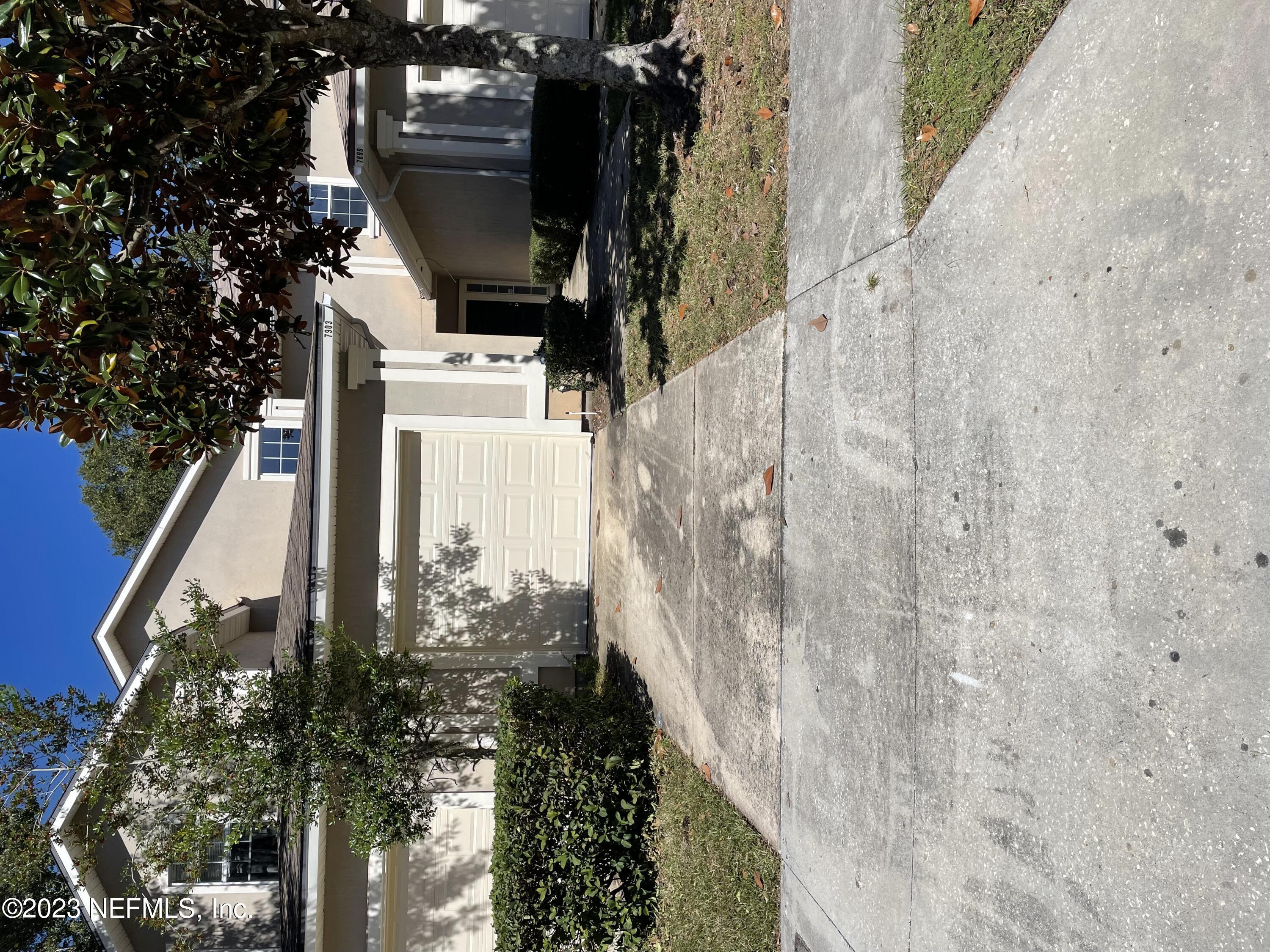 7903 Melvin Road Jacksonville, FL 32210 - Photo 1 of 12 Front