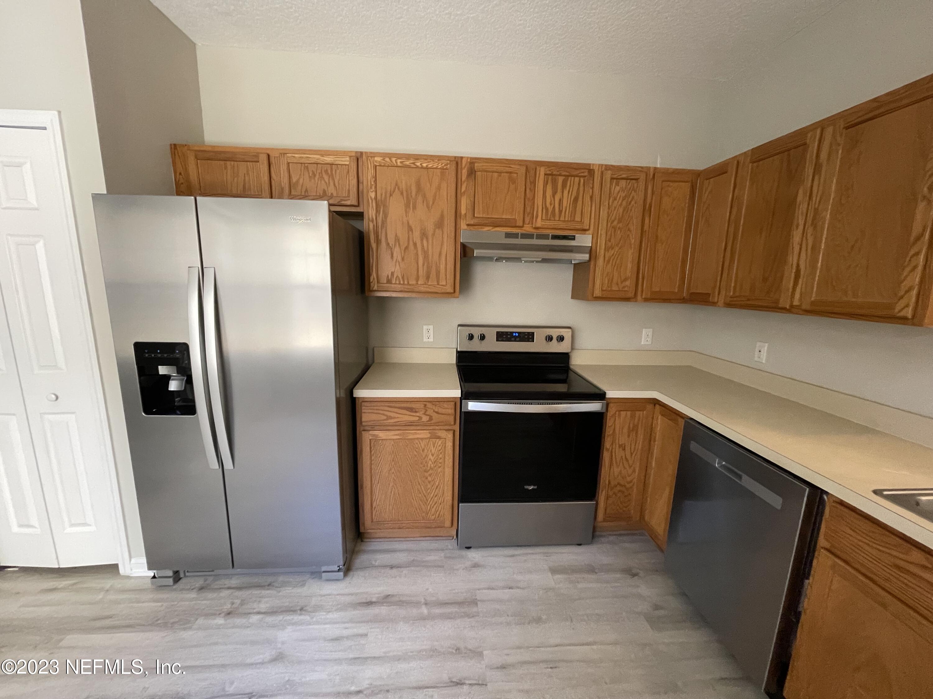 7903 Melvin Road Jacksonville, FL 32210 - Photo 4 of 12 5
