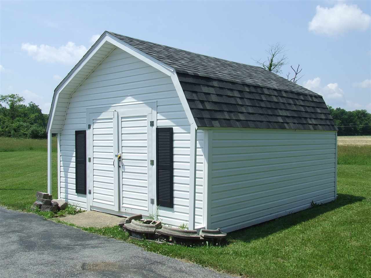 1585 Flaxmill Road Huntington, IN 46750 - Photo 4 of 4 Gallery Image 4
