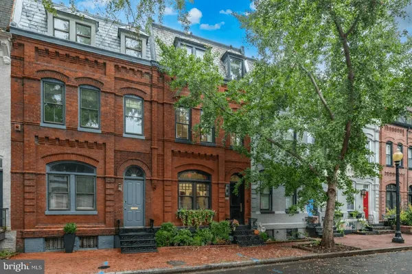 $2,895,000 | 1524 Swann Street Northwest, Washington, DC 20009