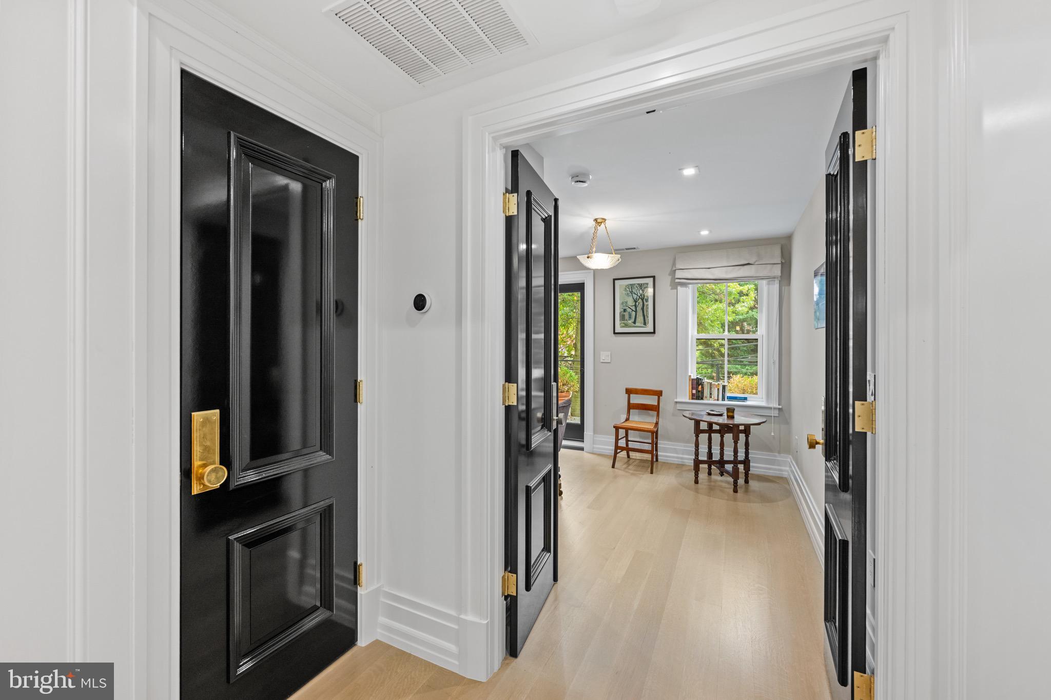 1524 Swann Street Northwest Washington, DC 20009 - Photo 14 of 30 Landing on 2nd level