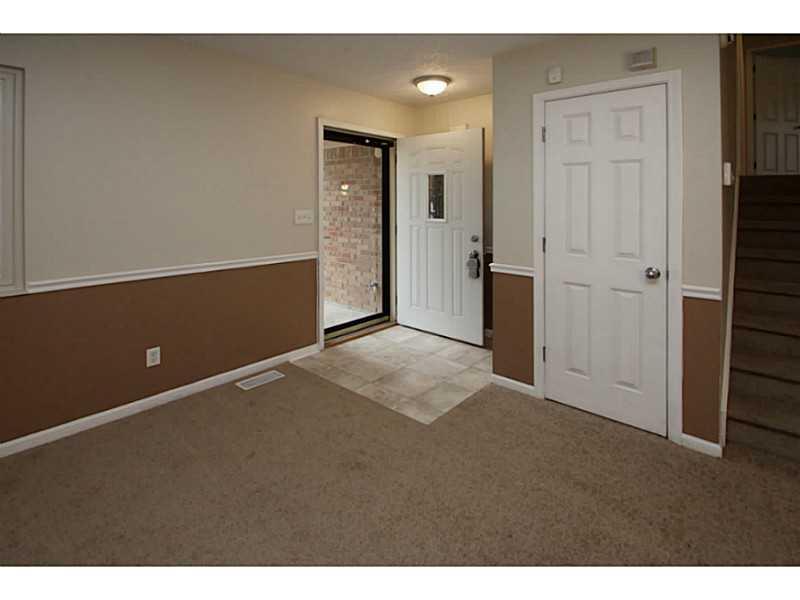 283 Lansdowne Road Indianapolis, IN 46234 - Photo 6 of 20