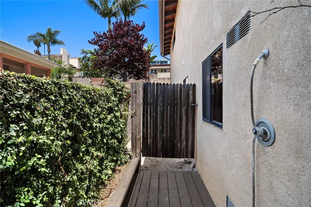 $2,249,000 | 318 Avenida Santa Margarita, San Clemente, CA 92672