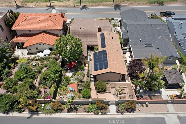 $2,249,000 | 318 Avenida Santa Margarita, San Clemente, CA 92672