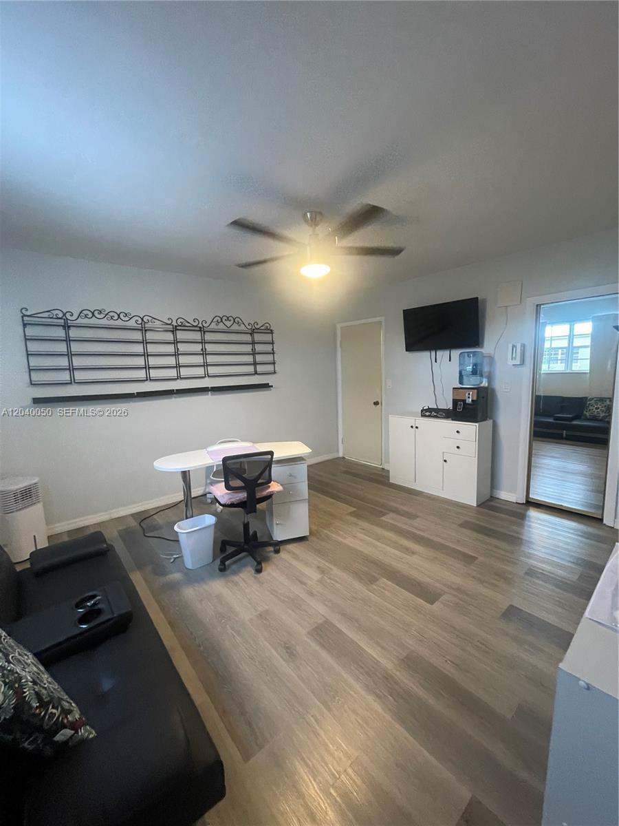 6945 West 2nd Way Hialeah, FL 33014 - Photo 23 of 25