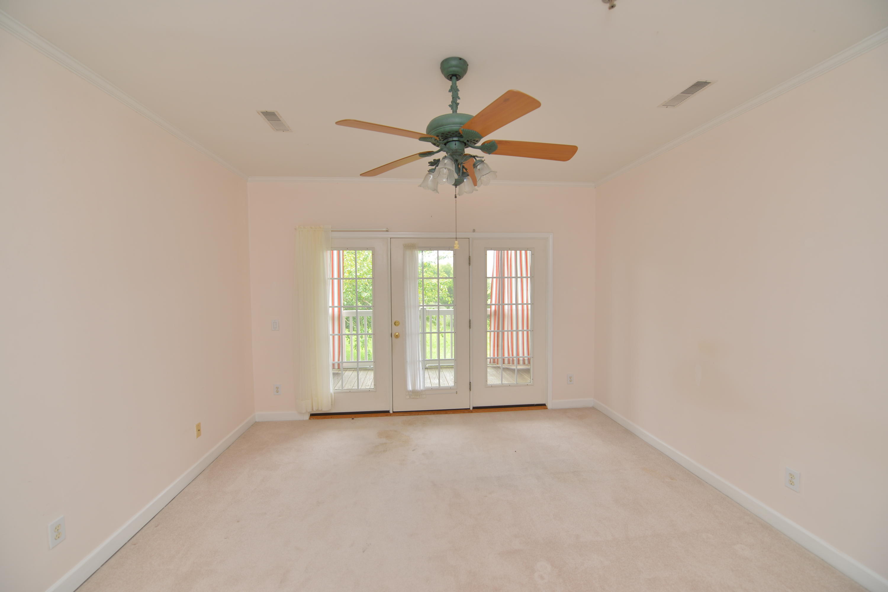 2393 Folly Road, Unit 2D Folly Beach, SC 29439 - Photo 27 of 36 610_8945