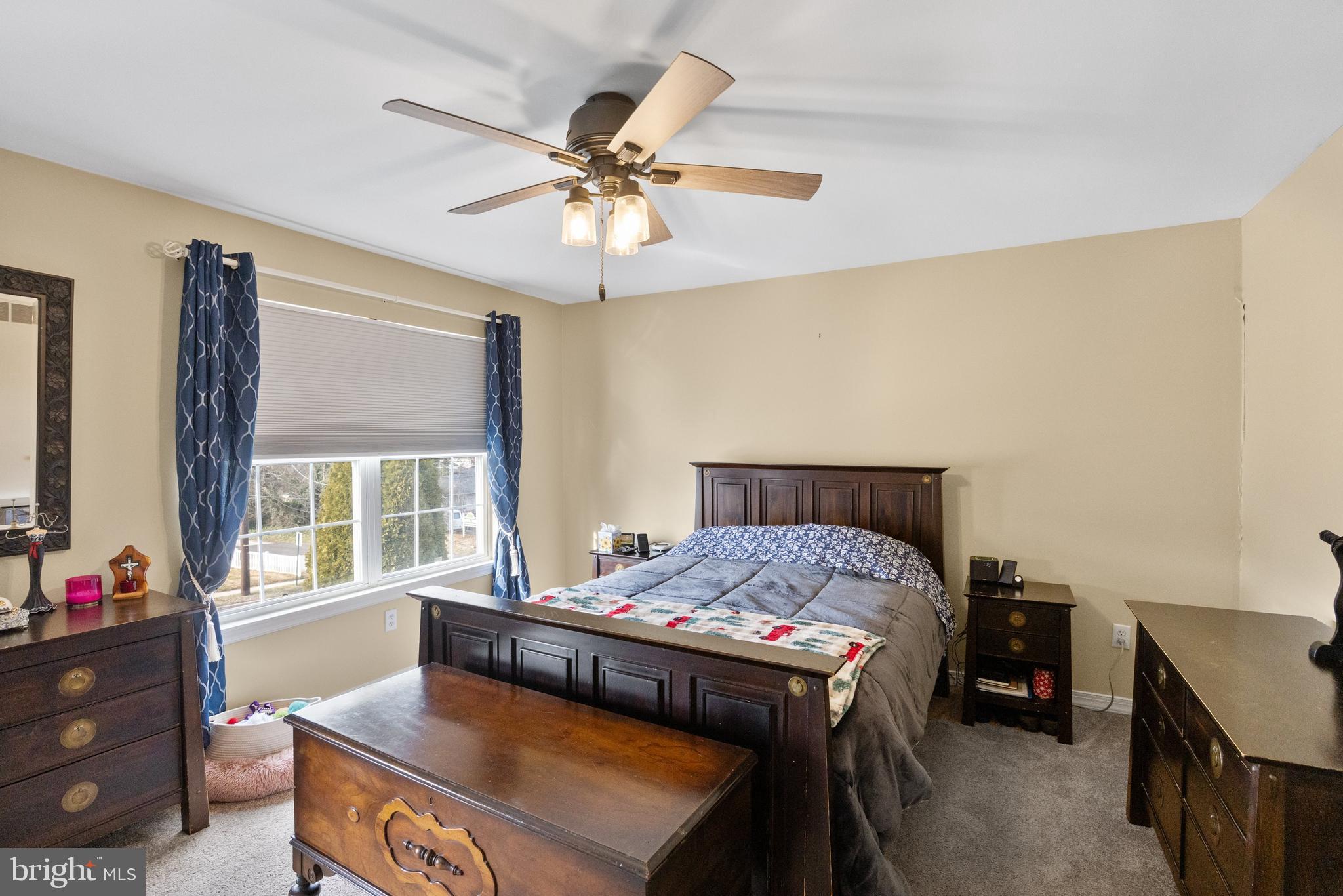 825 North Forklanding Road Maple Shade, NJ 08052 - Photo 18 of 45 Primary bedroom