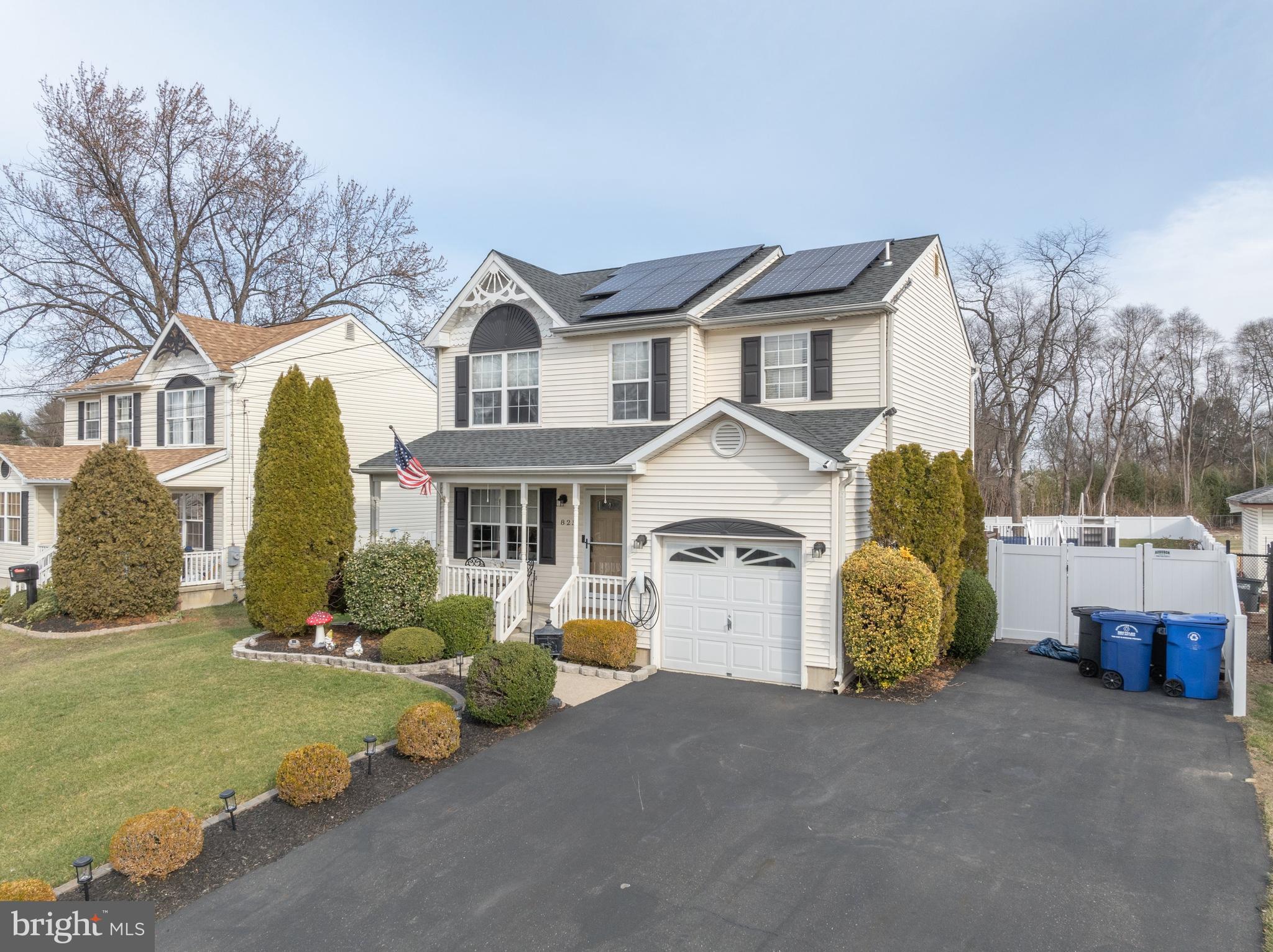 825 North Forklanding Road Maple Shade, NJ 08052 - Photo 3 of 45