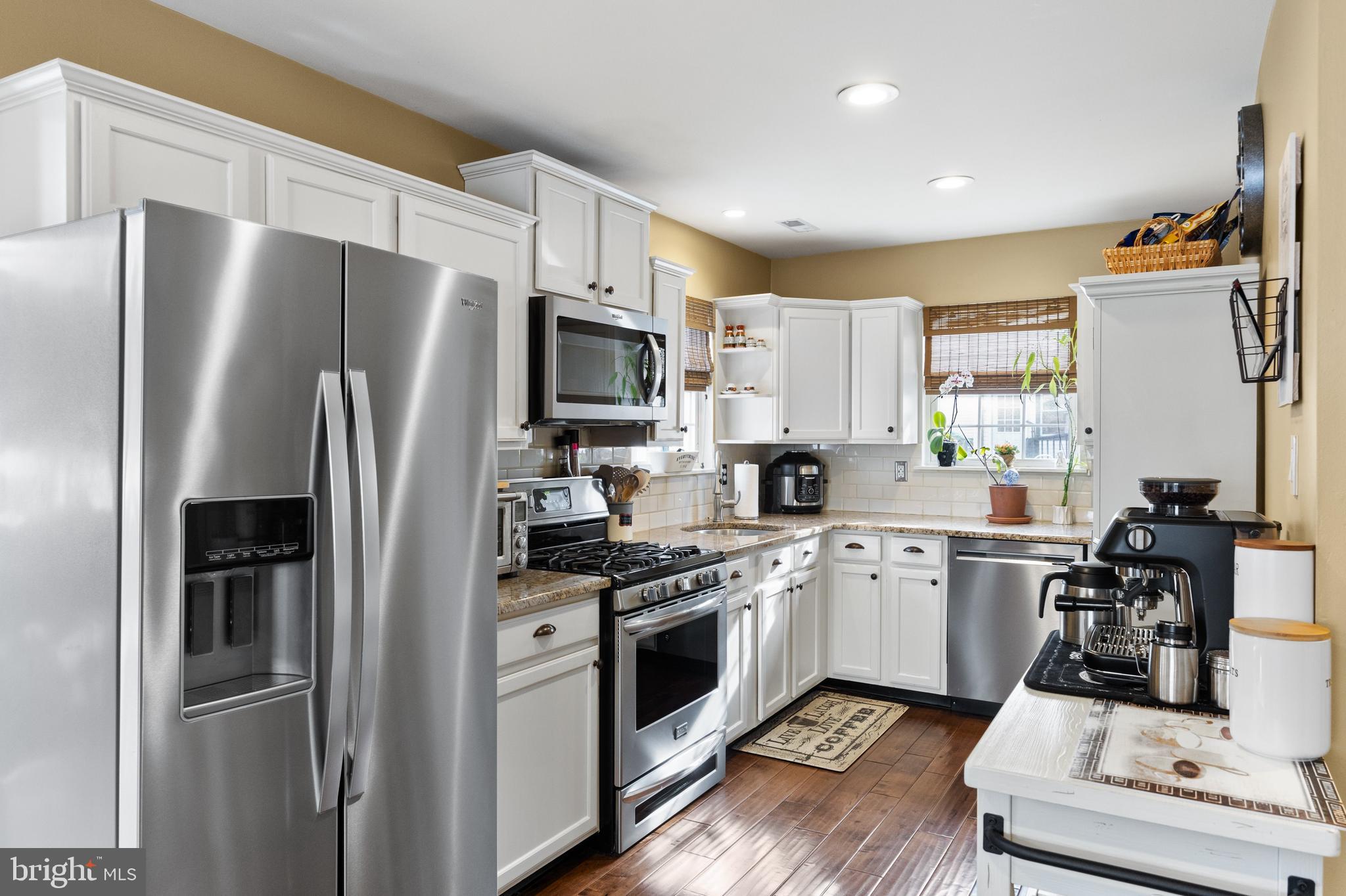 825 North Forklanding Road Maple Shade, NJ 08052 - Photo 10 of 45 Kitchen with stainless steel appliances