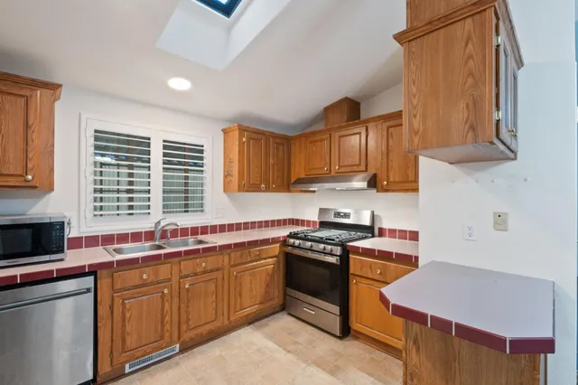 $389,000 | 64 Franciscan Drive, Unit 17, Daly City, CA 94014