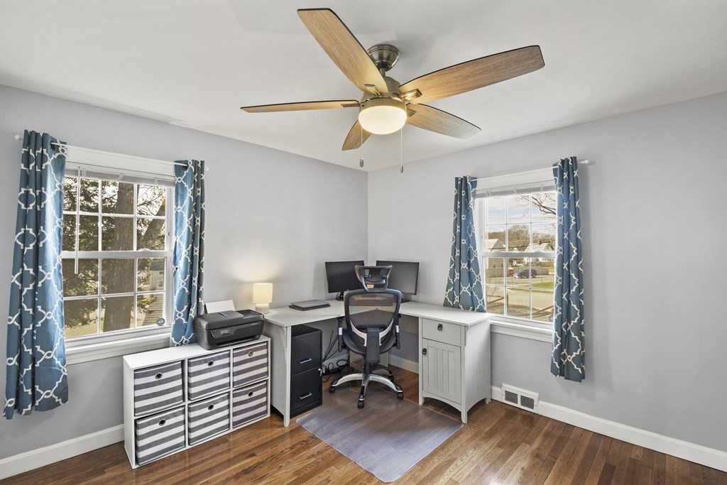 2 Birch Hill Road Worcester, MA 01606 - Photo 16 of 29 Gallery Image 16