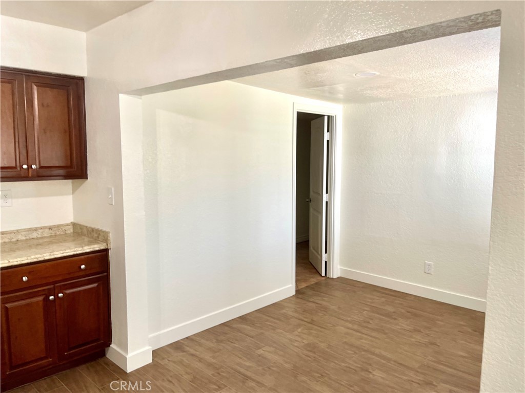 1877 Mathews Street Riverside, CA 92507 - Photo 2 of 15