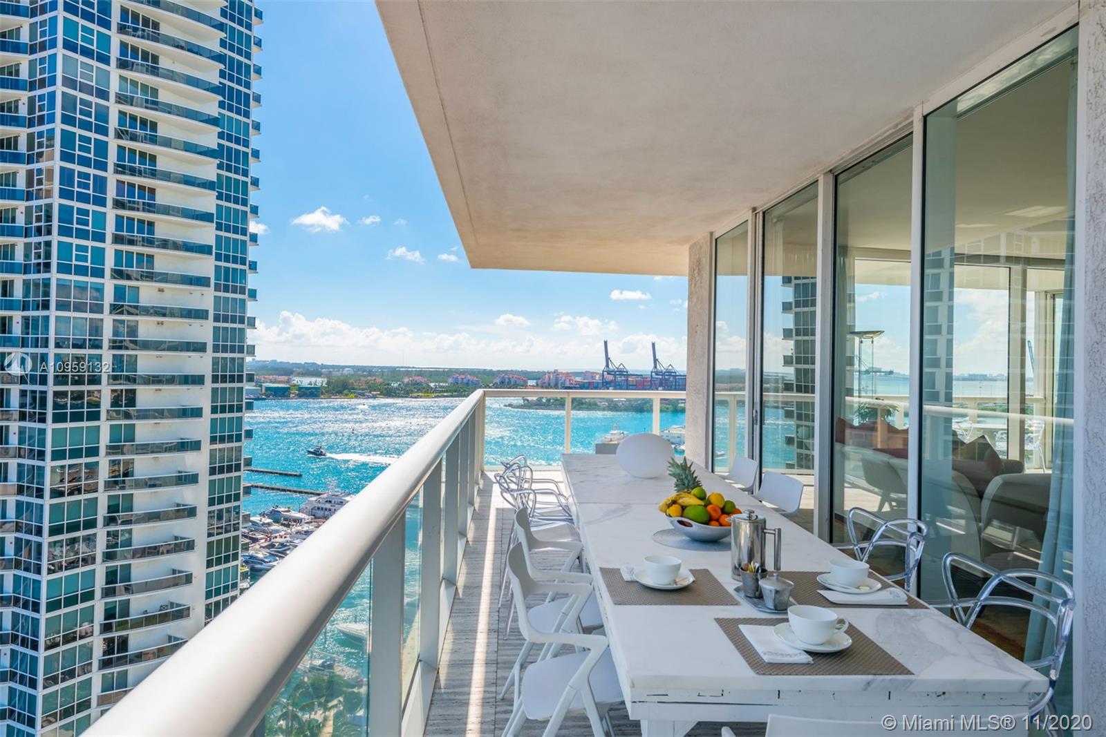 450 Alton Road, Unit 1807 Miami Beach, FL 33139 - Photo 13 of 58