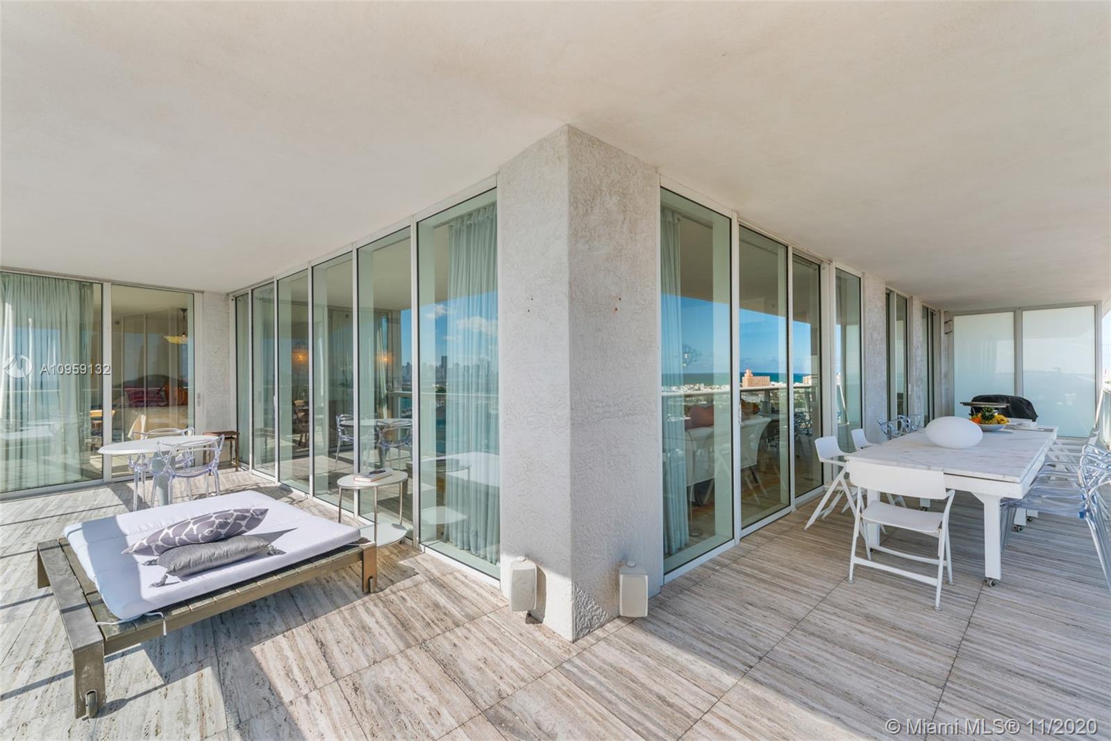450 Alton Road, Unit 1807 Miami Beach, FL 33139 - Photo 17 of 58