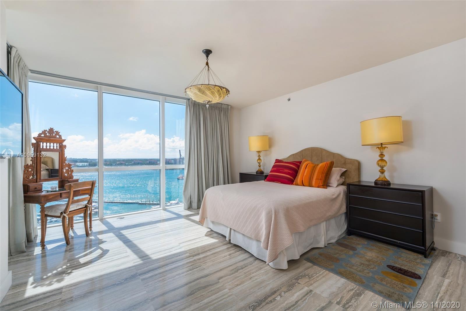 450 Alton Road, Unit 1807 Miami Beach, FL 33139 - Photo 18 of 58