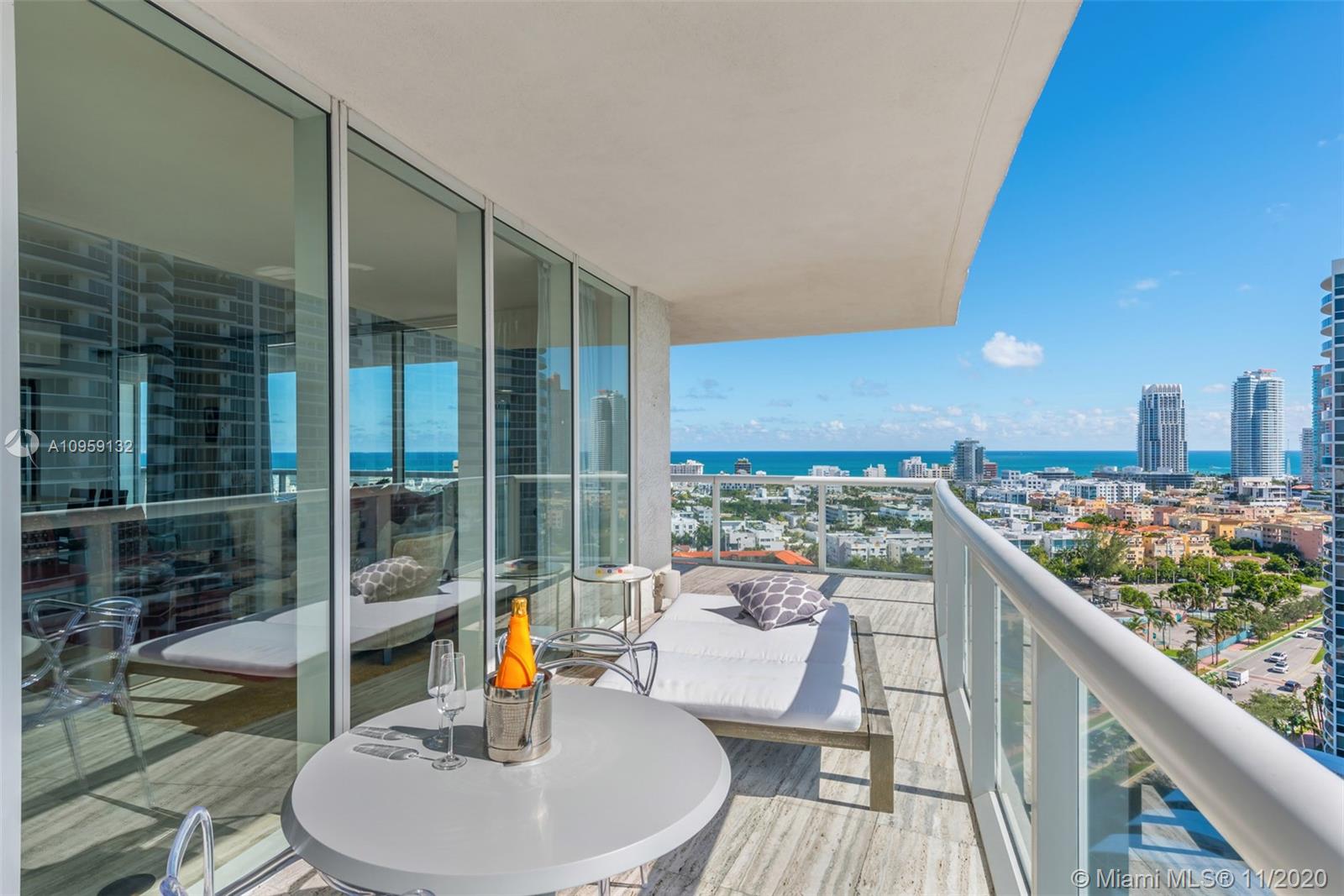 450 Alton Road, Unit 1807 Miami Beach, FL 33139 - Photo 26 of 58