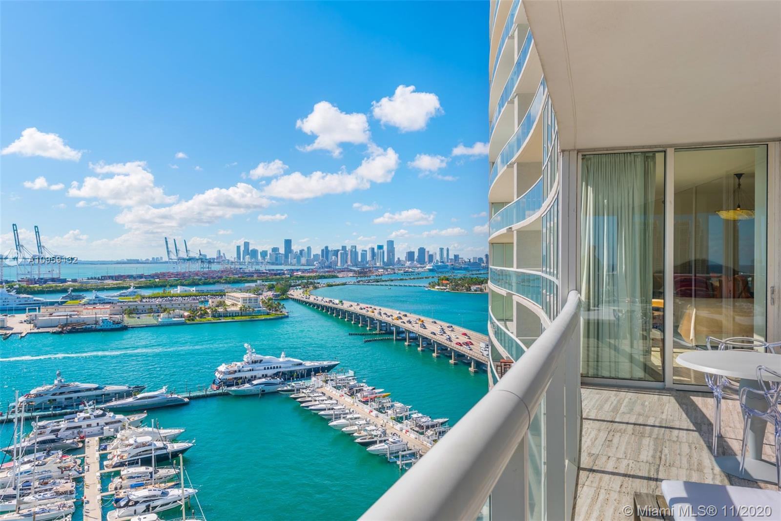 450 Alton Road, Unit 1807 Miami Beach, FL 33139 - Photo 30 of 58