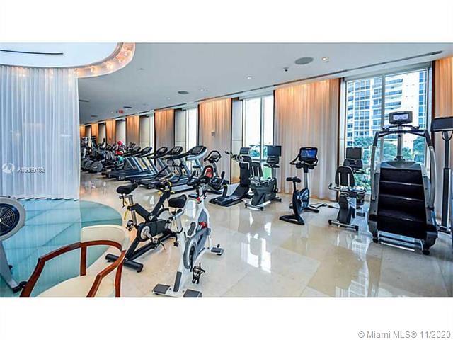 450 Alton Road, Unit 1807 Miami Beach, FL 33139 - Photo 53 of 58