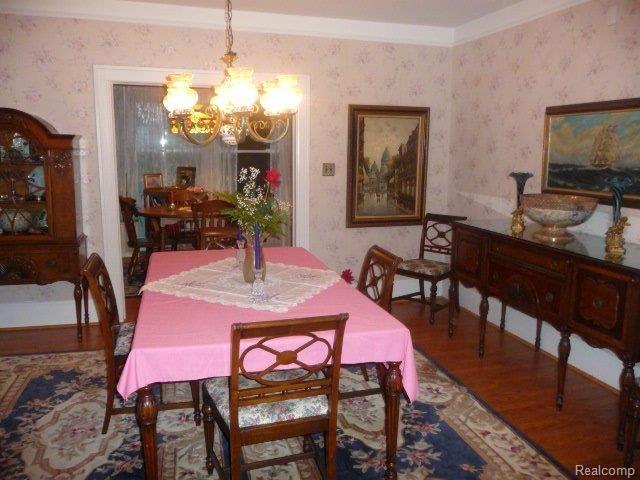 164 Moran Road Grosse Pointe, MI 48236 - Photo 6 of 25 P1020607.JPG