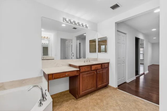 $4,500 | 7533 Topiary Avenue, Boynton Beach, FL 33437