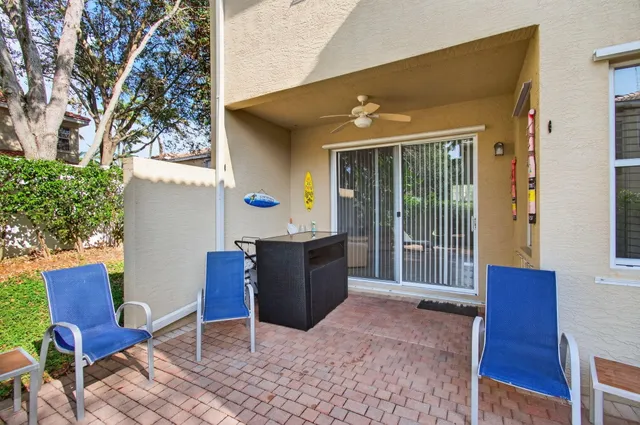 $4,500 | 7533 Topiary Avenue, Boynton Beach, FL 33437