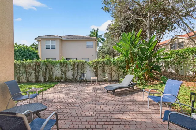 $4,500 | 7533 Topiary Avenue, Boynton Beach, FL 33437