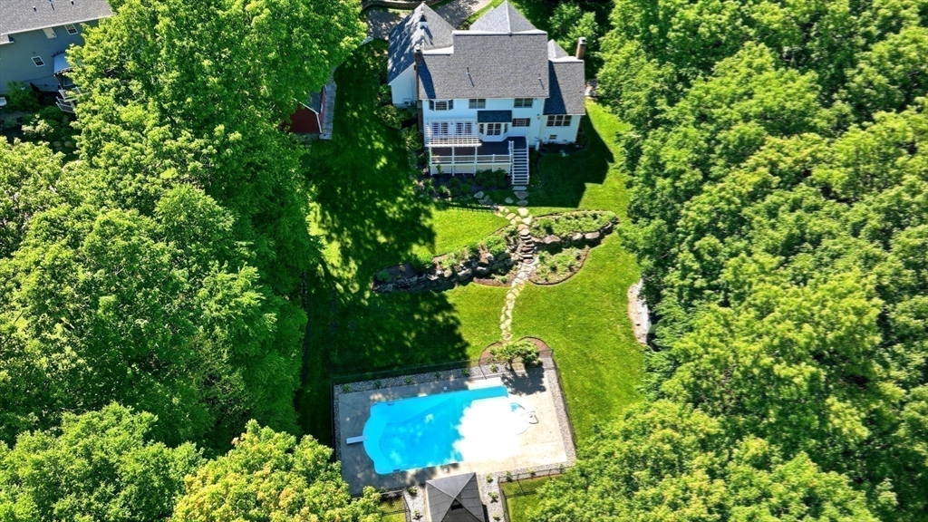 102 Oak Ridge Drive Belchertown, MA 01007 - Photo 30 of 35