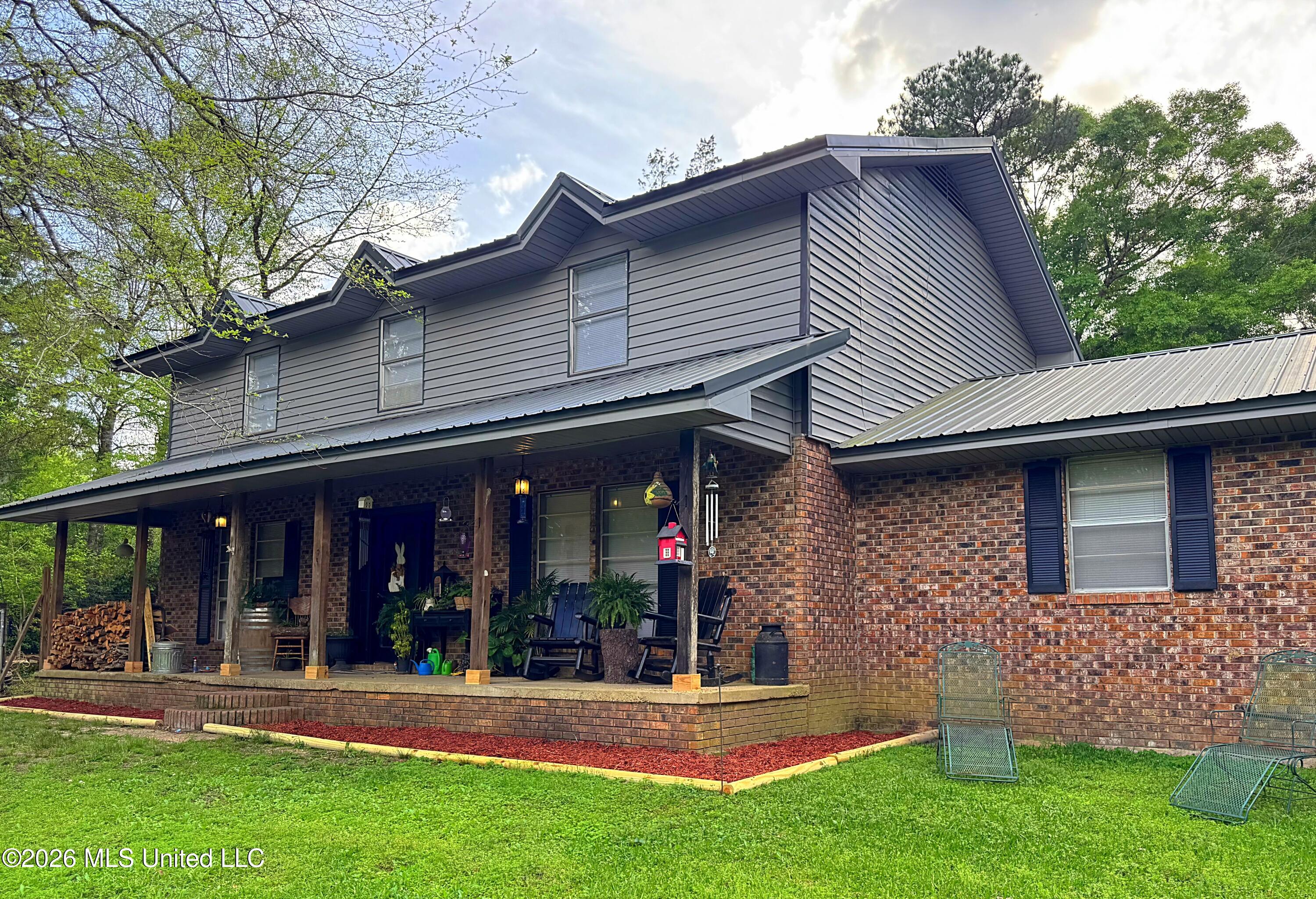 232 White Road Lucedale, MS 39452 - Photo 2 of 29 IMG_6382