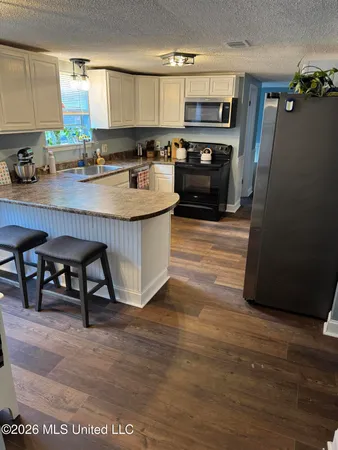 $324,900 | 232 White Road, Lucedale, MS 39452