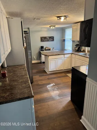 $324,900 | 232 White Road, Lucedale, MS 39452