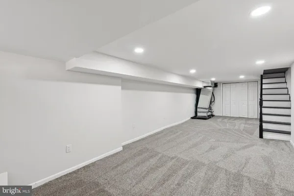 a view of empty room