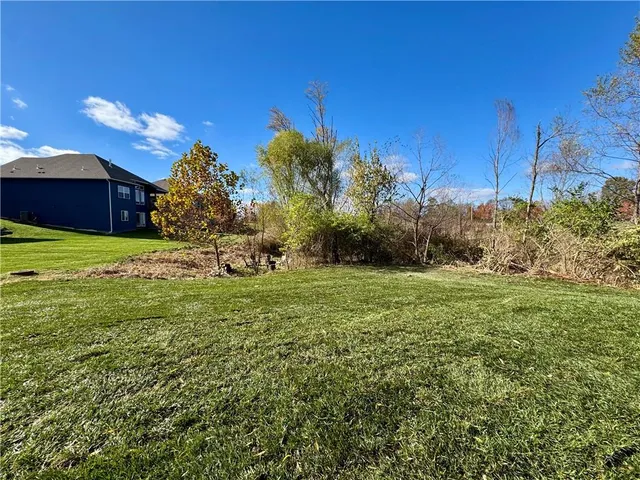 $540,000 | 10022 North Oakland Avenue, Kansas City, MO 64157