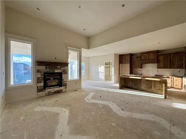 $535,000 | 10022 North Oakland Avenue, Kansas City, MO 64157